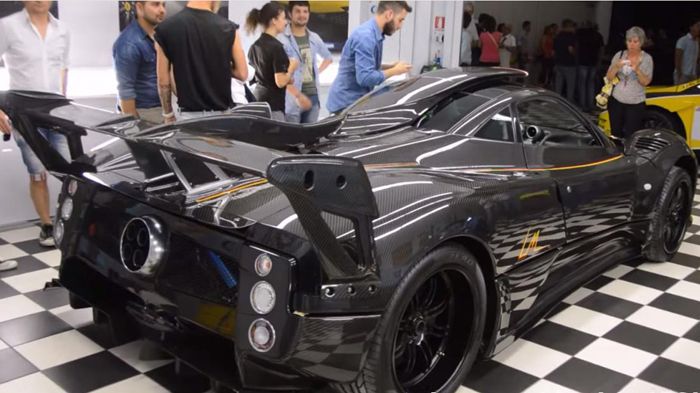 Η Pagani συνεχίζει να λαμβάνει παραγγελίες από εξαιρετικά πλούσιους πελάτες, οι οποίοι θέλουν μια μοναδική Zonda, μία που να μην έχει κανένας άλλος κρ